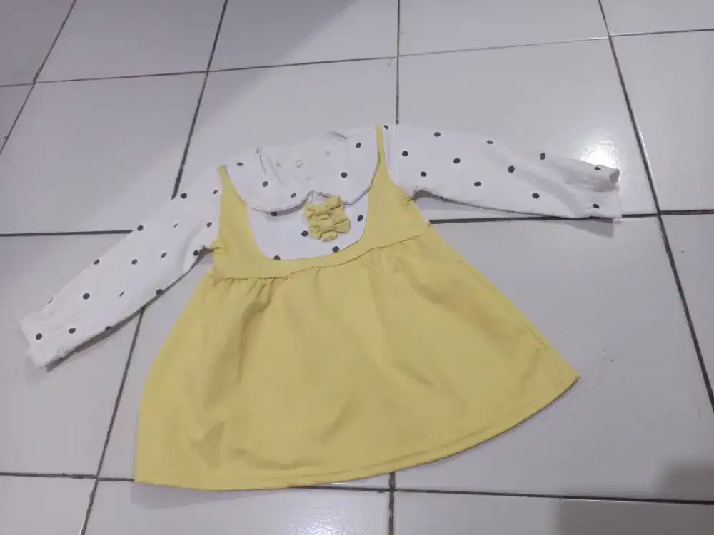 dres anak cewe usia 2-3 thn, harga 4 pcs