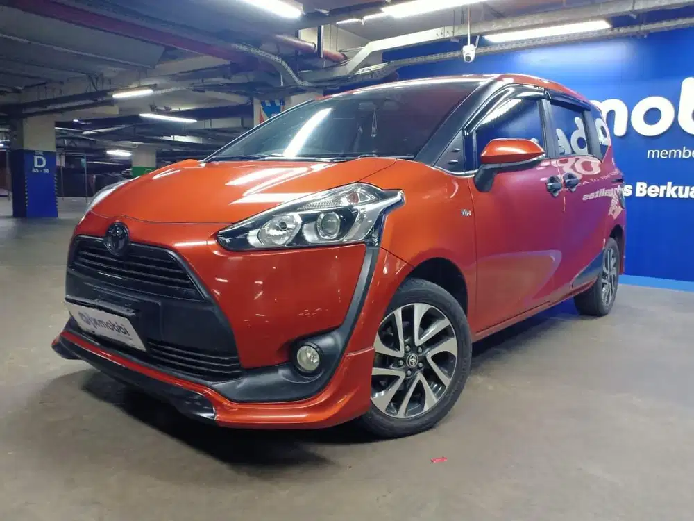 TDP 1 JUTA Toyota Sienta 1.5 V Bensin-MT 2016 Coklat CSKXB