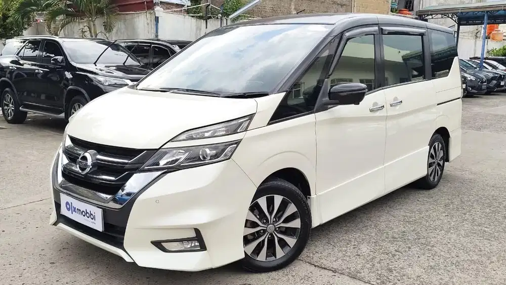 TDP 1 JUTA Nissan Serena 2.0 Highway Star Bensin-AT 2019 Putih CTIZB