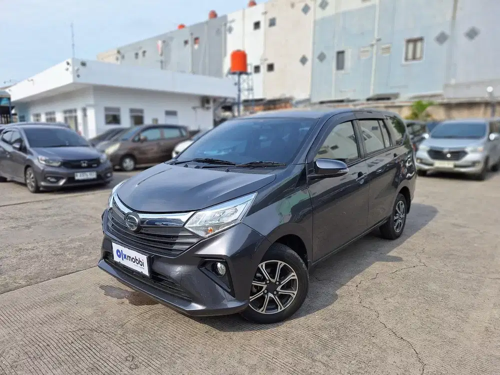 TDP 1 JUTA Daihatsu Sigra 1.2 R Bensin-AT 2022 Hitam CYCND