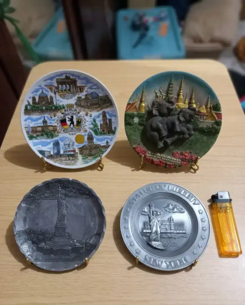 Souvenir Piring Hias Pajang
Liberty & Ikon NewYork