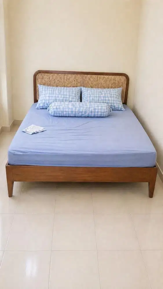 Ranjang kasur kayu jati asli
