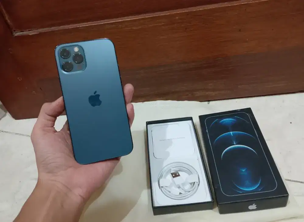 iPhone 12 Pro 128 GB Fullset