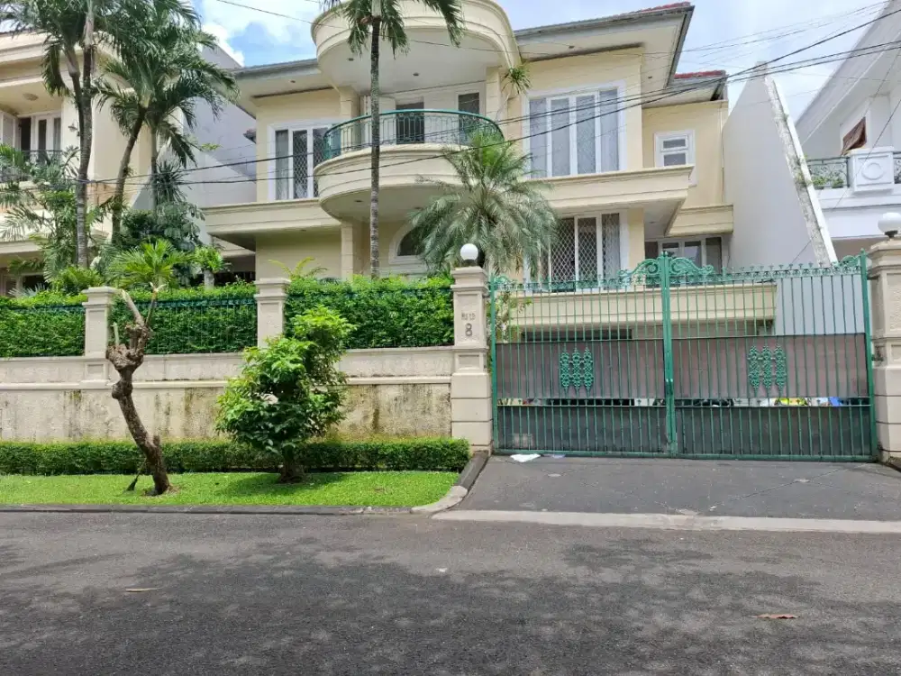 Jual Cepat Rumah Mewah Multilevel  Pondok Indah Jakarta Selatan