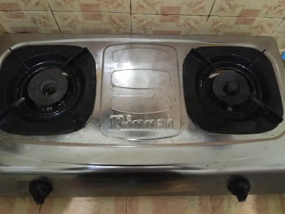DIJUAL MURAH KOMPOR GAS RINNAI MASIH LAYAK PAKAI FREE SELANG GAS