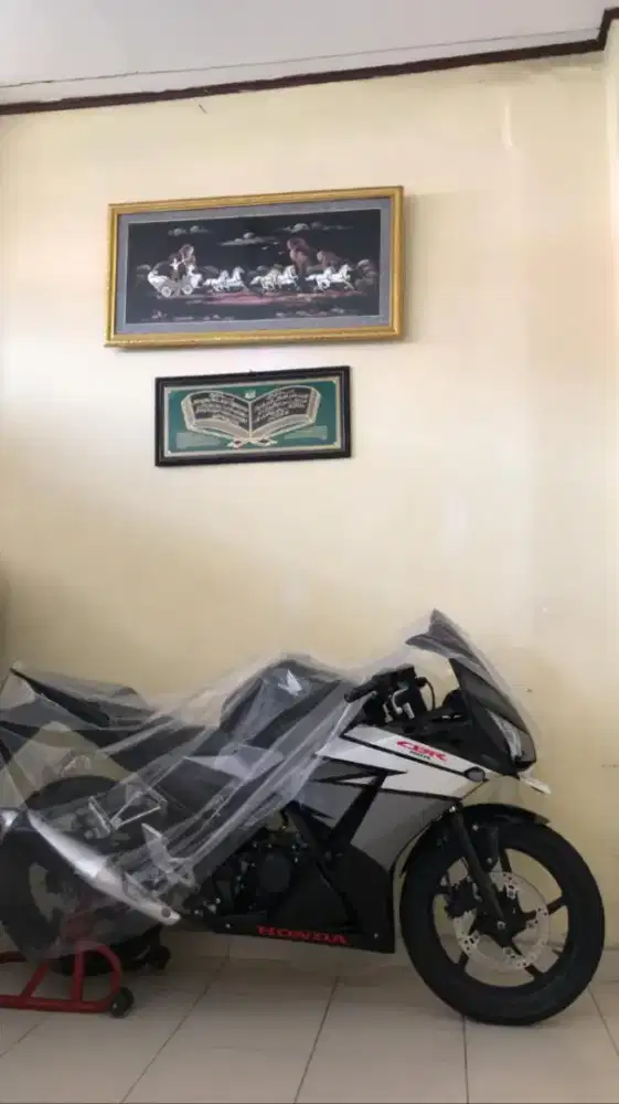 Honda CBR K45 lokal