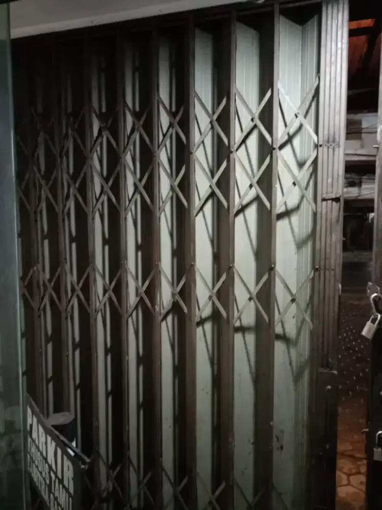 Tukang rolling door folding gate panggilan termurah