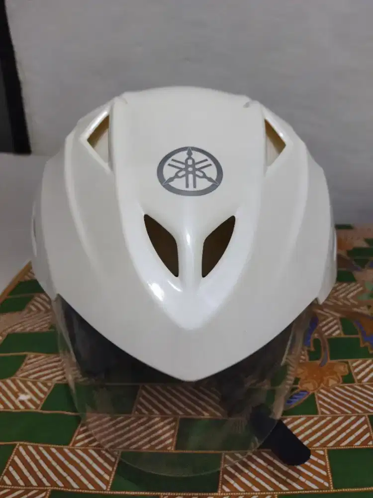 helm n.max ori molai dapat lom di pakai.kondisi macam di foto