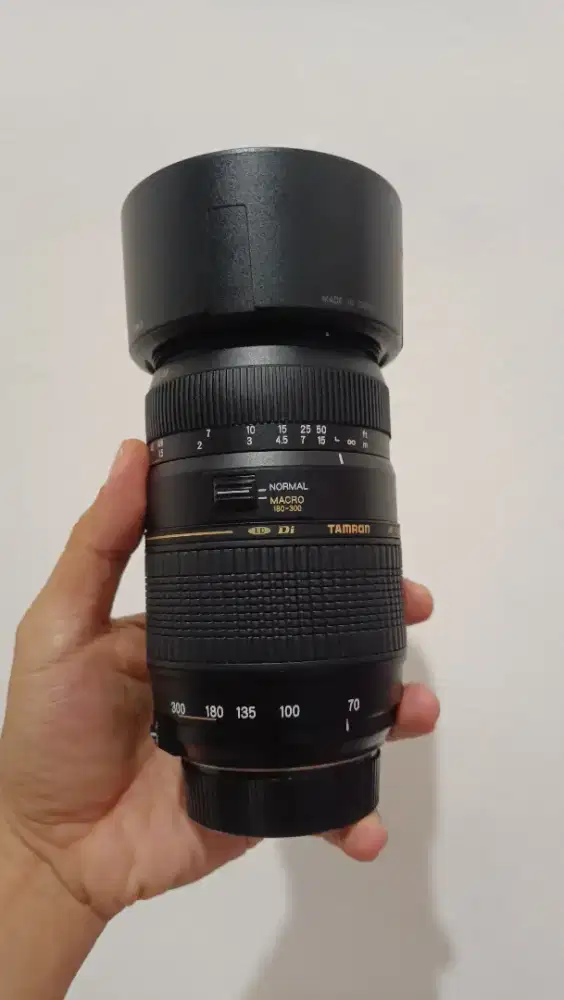 Tele Tamron 70-300 for Nikon Like new