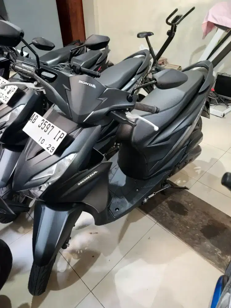 Beat deluxe hitam doff keyless 2024 low km gbm