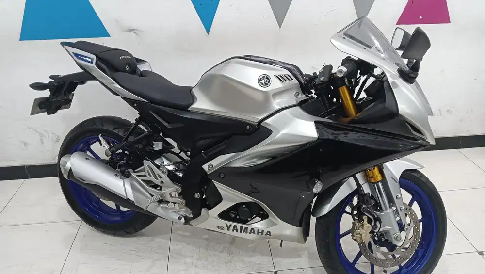 Yamaha R15 M ABS Connected V4 2022 Dp.100 ribu