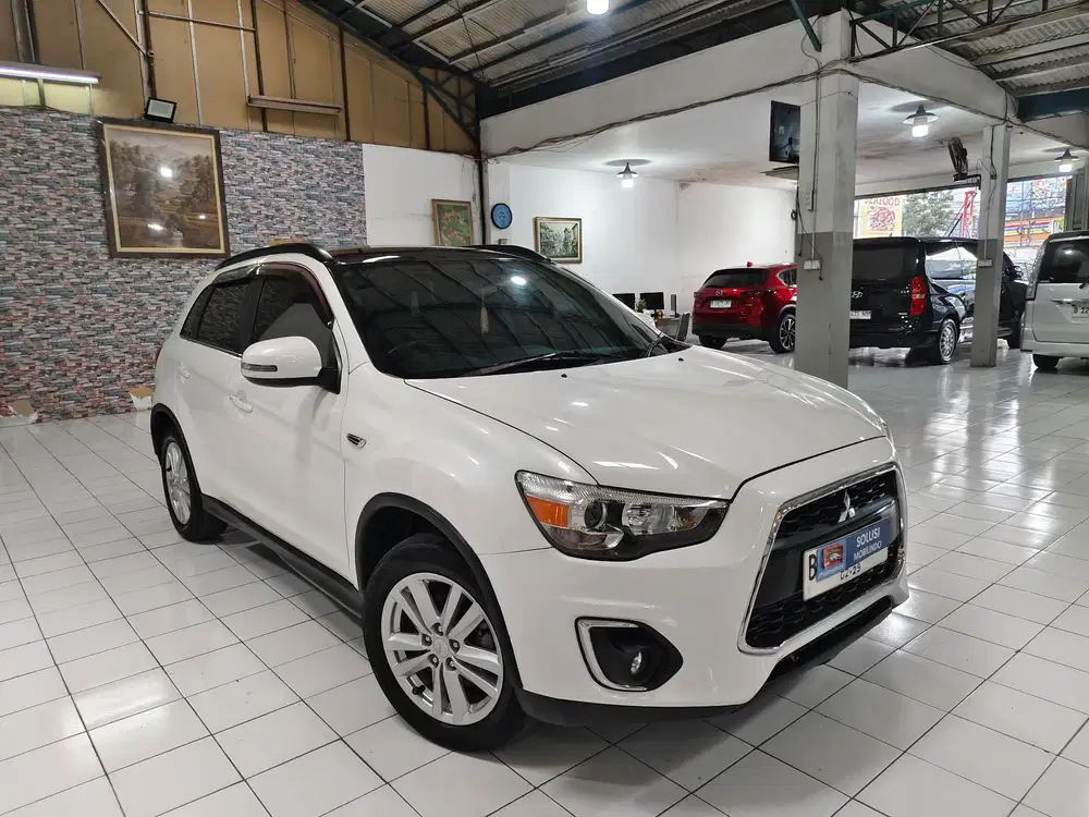 Mitsubishi OUTLANDER SPORT PX  2.0 Bensin AT 2017 Putih