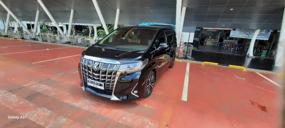 Dijual mobil Toyota Alphard 2017 Matic
