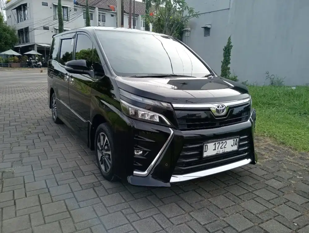 Voxy 2021 sangat mulus
