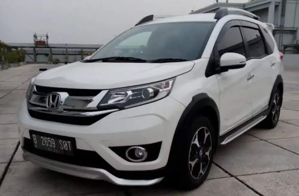 HONDA BR-V E MT 2017