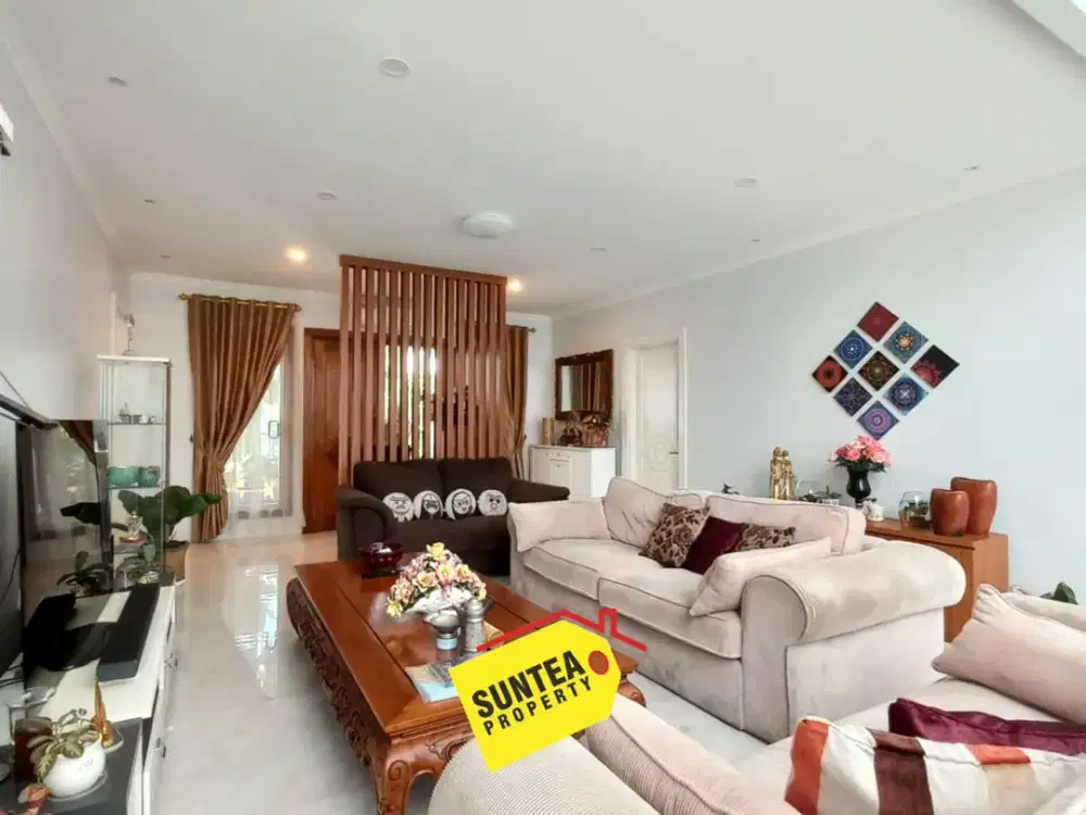 Rumah Modern Classic Terawat, Lingkungan Nyaman di Menteng Bintaro