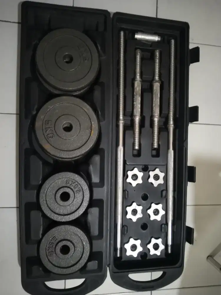 Jual 50kg dumbell & barbell gym set nego