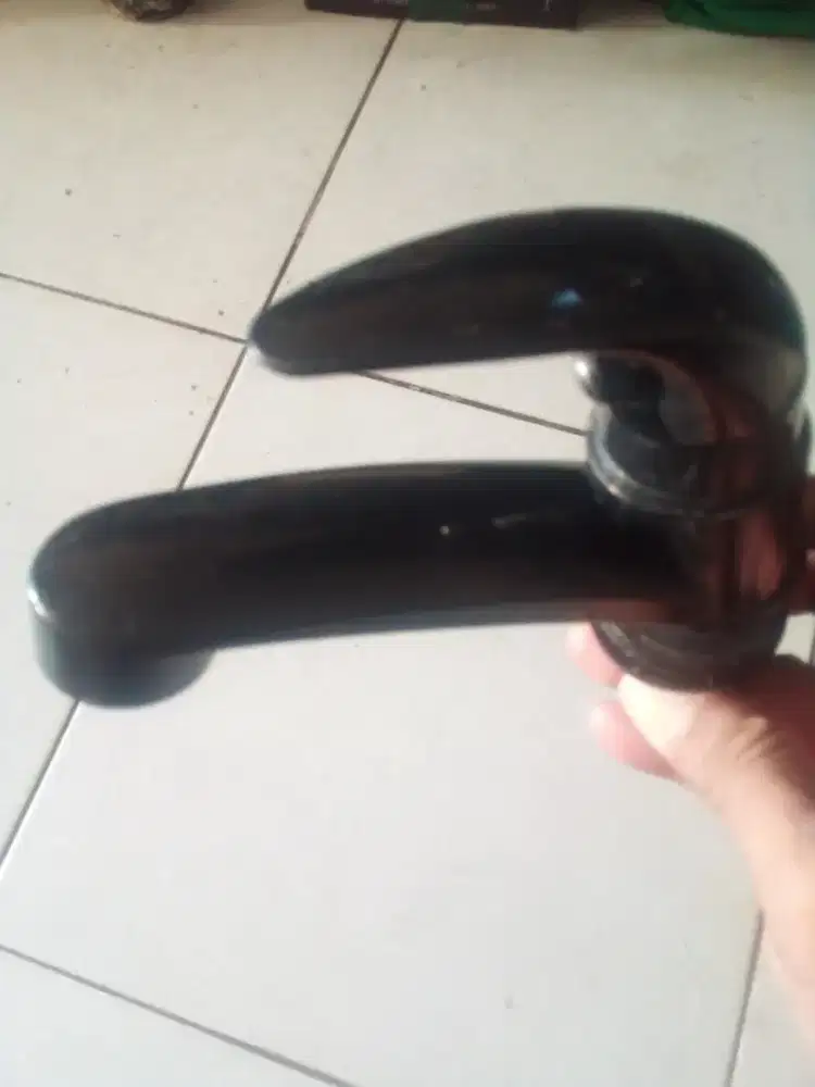 Kran wastafel blacj