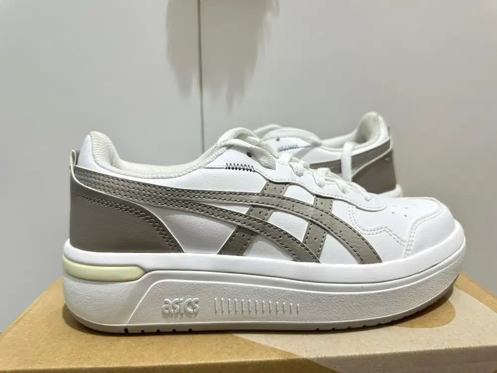 sepatu wanita baru