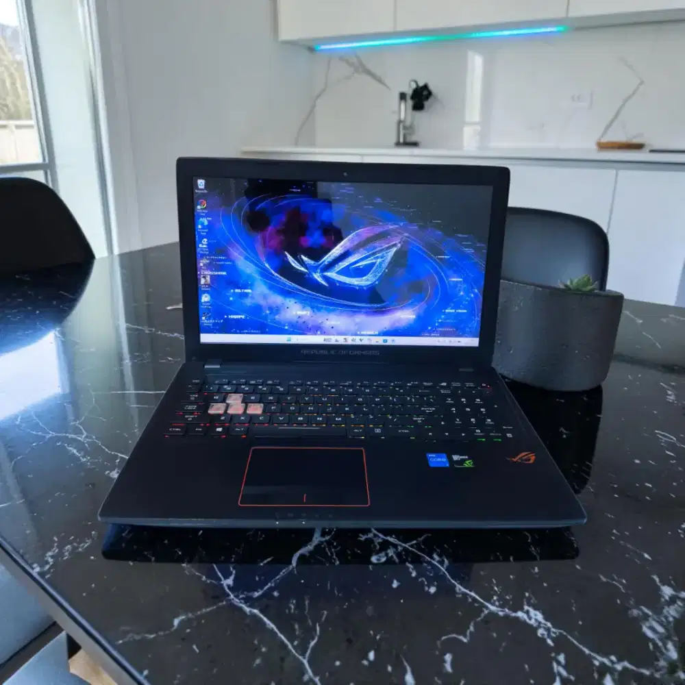 Laptop Gaming Asus ROG STRIX GL553VD Core i7 RAM 16Gb SSD + HDD 1TB