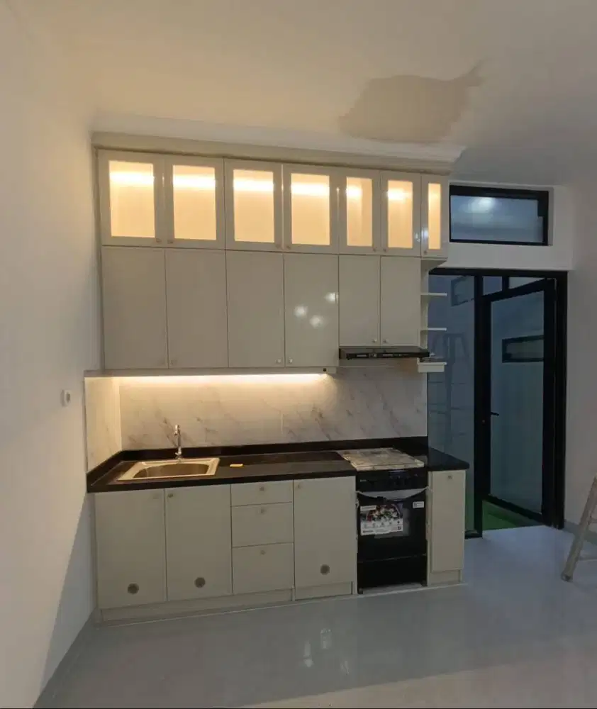 Jual Rumah 2 tingkat BSD serpong lingkungan nyaman bebas banjir