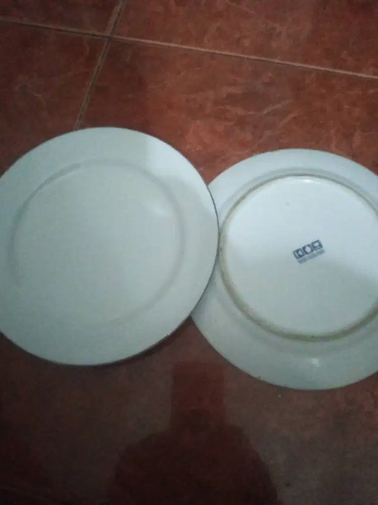 Jual cepat piring keramik 10 pcs