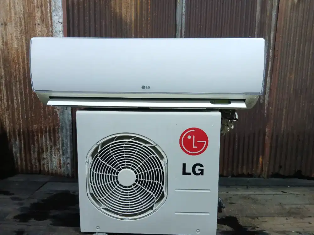 MENJUAL AC BEKAS 1/2 PK KOMPLIT