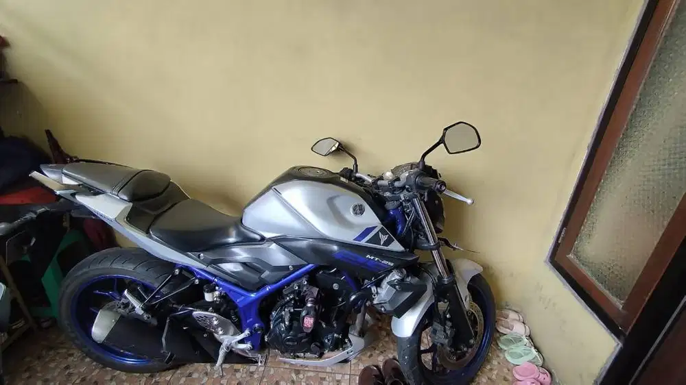 Di Jual Motor Yamaha MT 25 2015