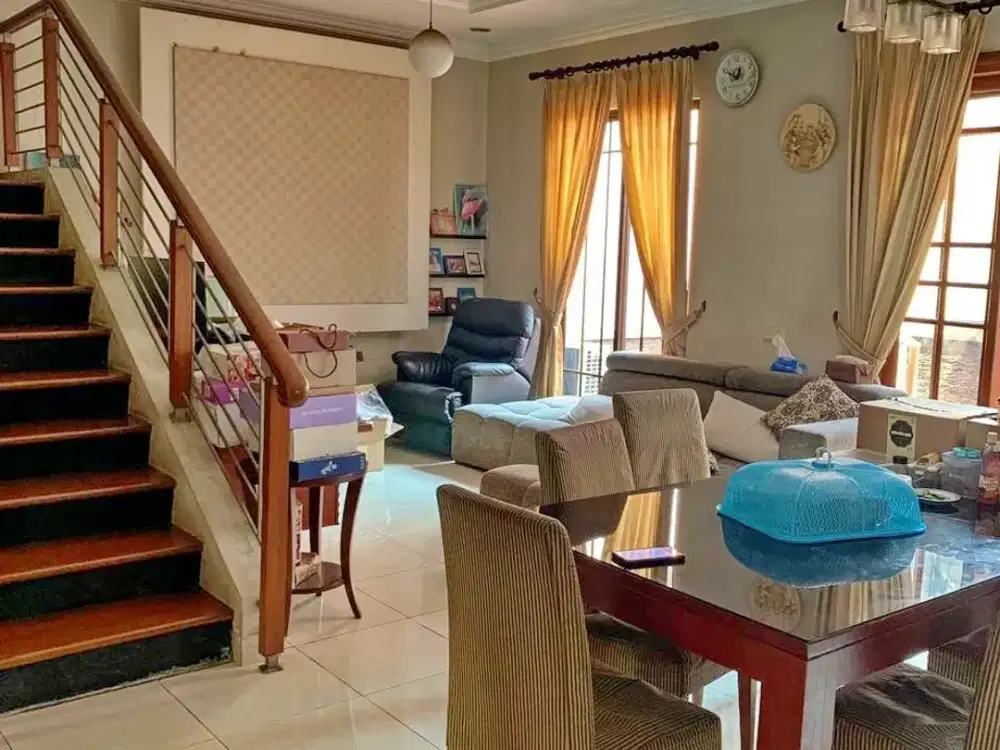 Jual Rumah Renov Rapi Siap Huni  Vermont Parkland BSD Tangerang VP108