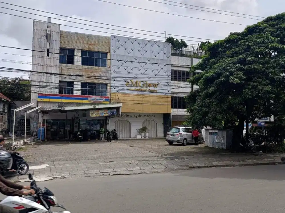 Disewakan 2 Unit Ruko Gandeng Strategis Ex Klinik Kecantikan Jalan Jendral Sudirman Palembang