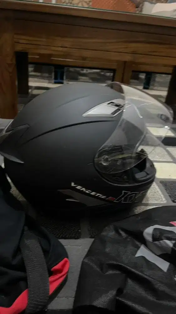 Helm Fullface KYT Vendetta2