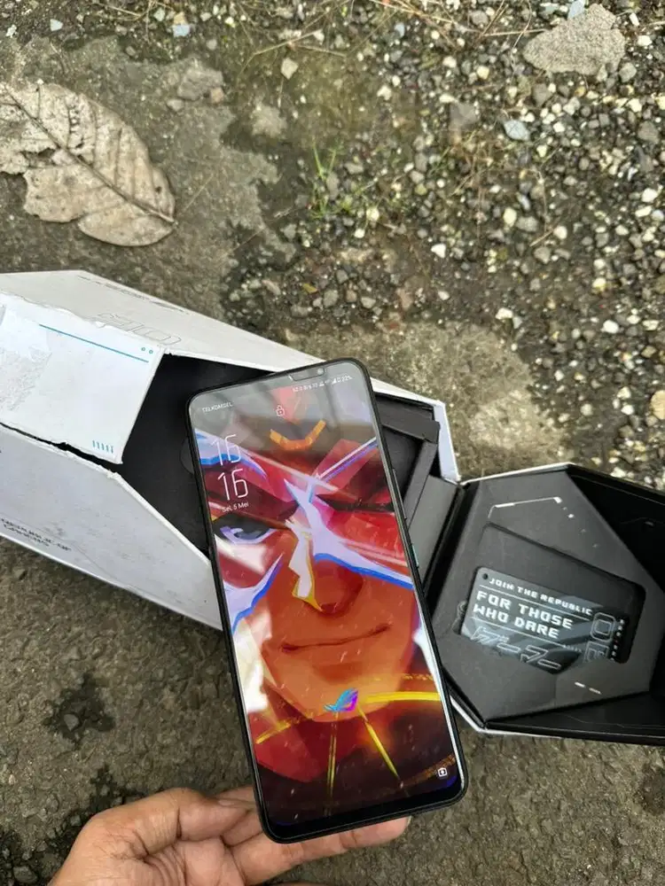 Asus rog 6 pro 16/512 bsa tt