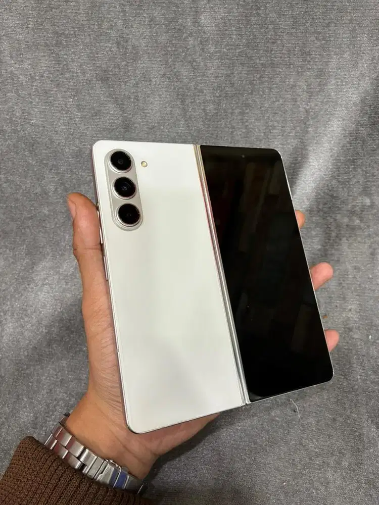 samsung fold 5 12/1Tb cream resmi sein