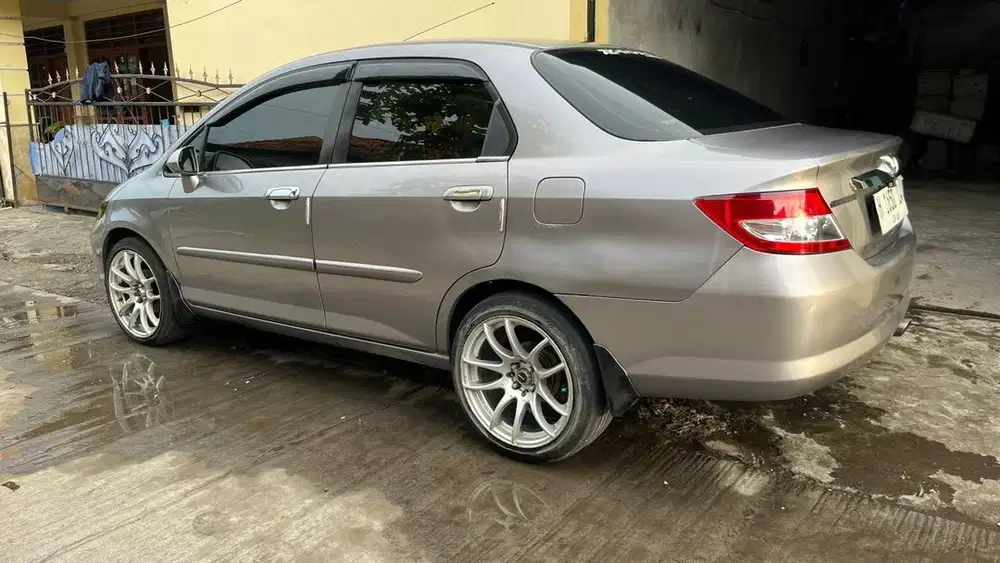 Dijual honda city 2003 BU