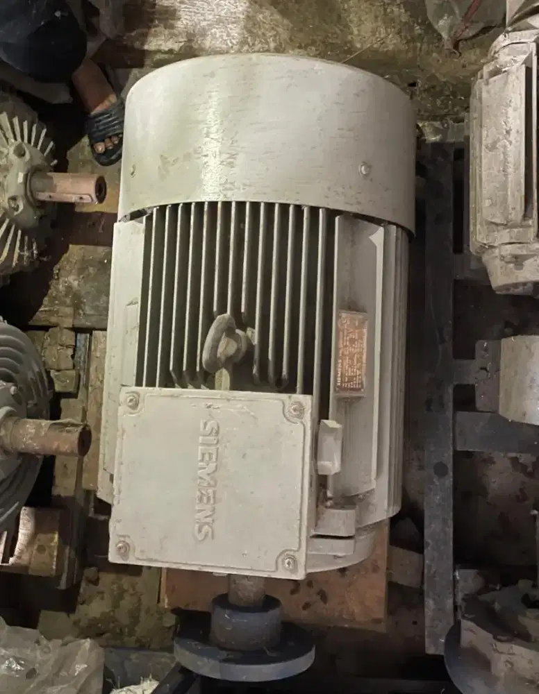 Elektrik Motor Siemens 90KW / 125HP