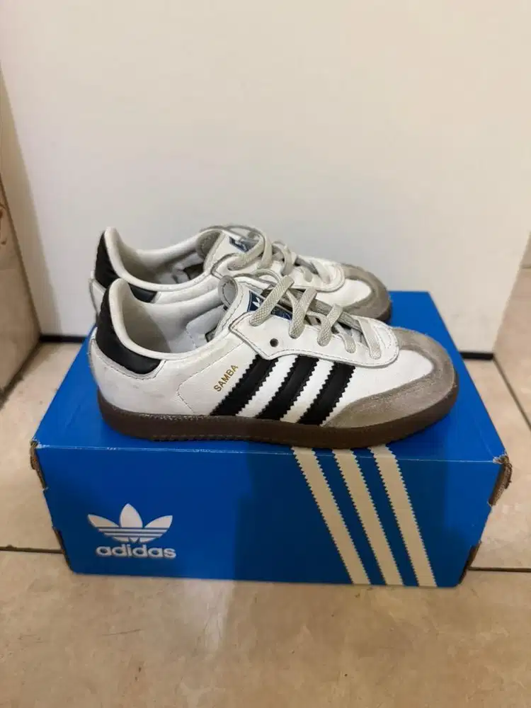 Sepatu samba anak original