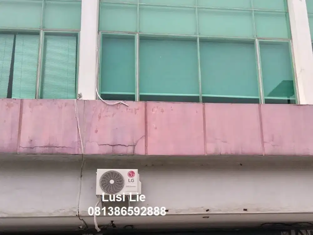 Ruko CBD Cengkareng rapi HGB , murah