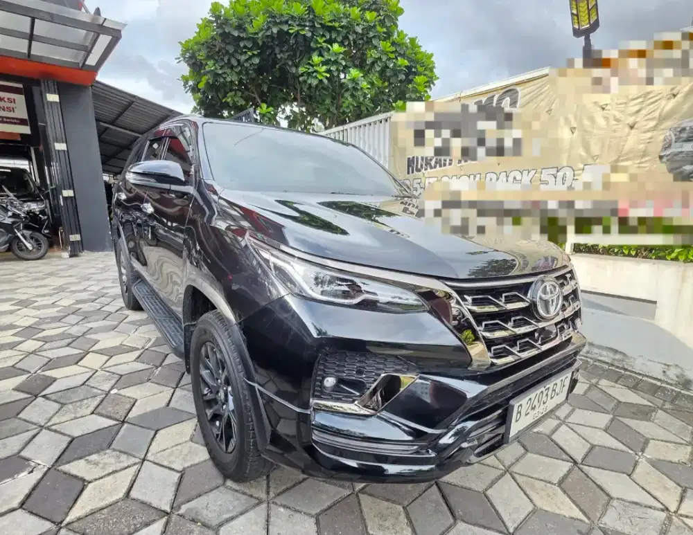 FORTUNER GR KM20 DP10