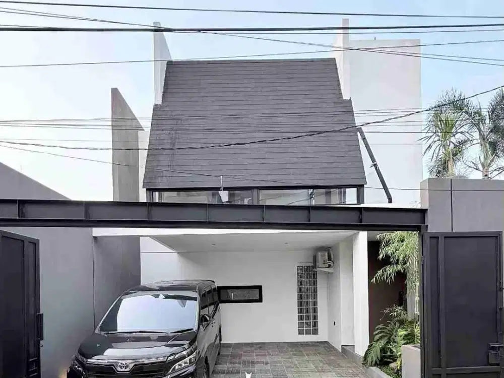 Rumah 2 Lantai SHM Hook Cilandak Dekat MRT Fatmawati Simatupang