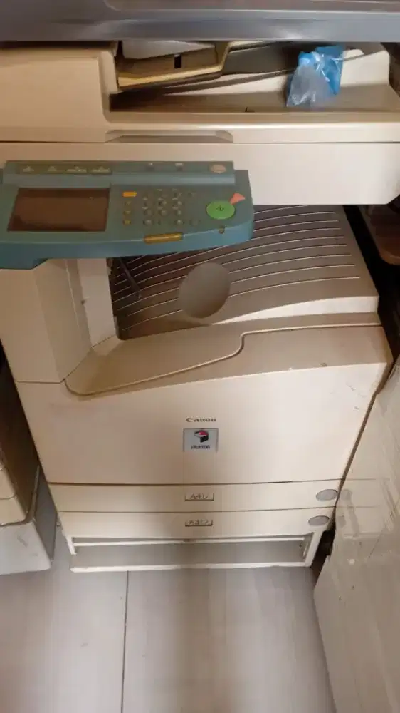 Mesin Fotocopy IR 3300