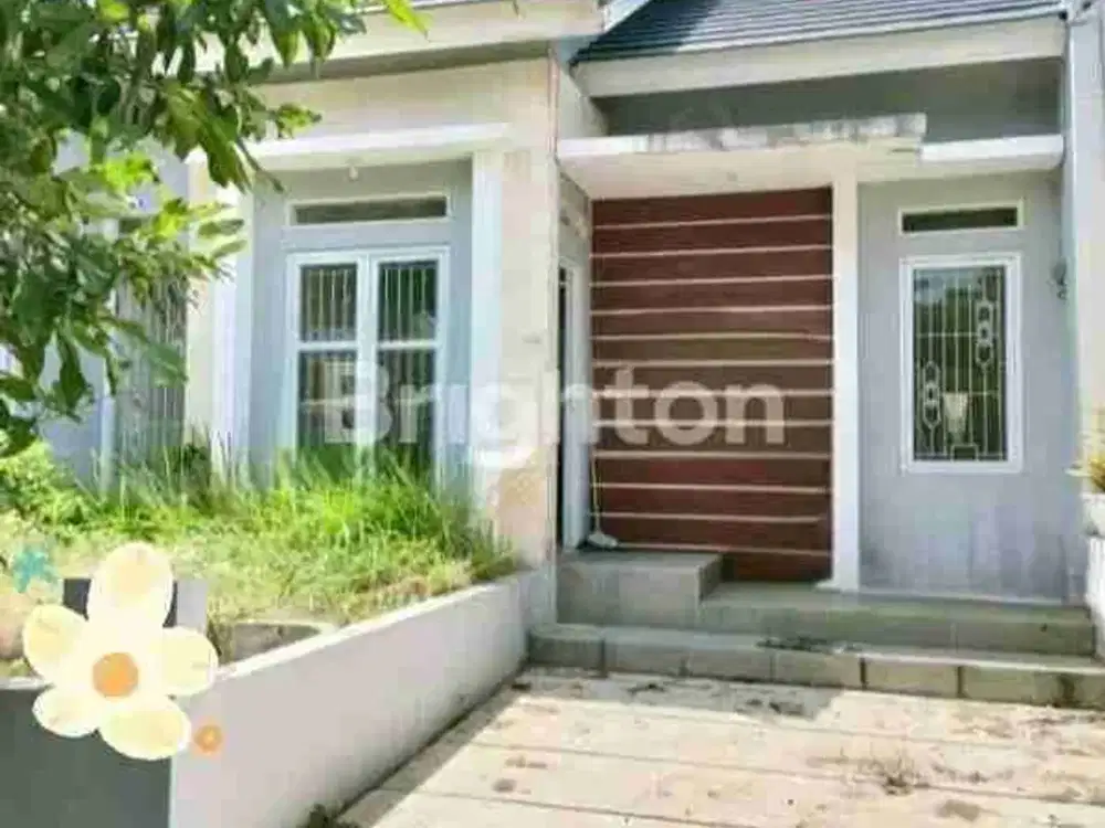 RUMAH MINIMALIS SIAP HUNI DEKAT STASIUN CILEBUT