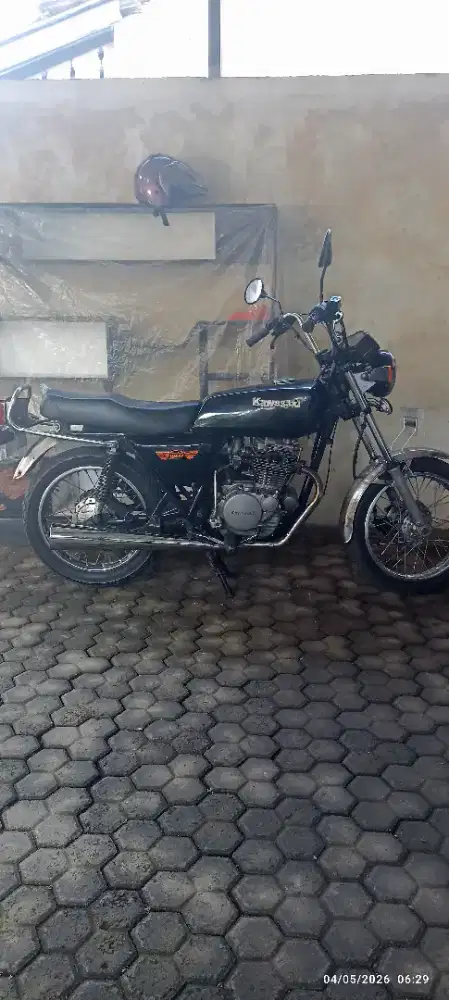 Binter mercy KZ200