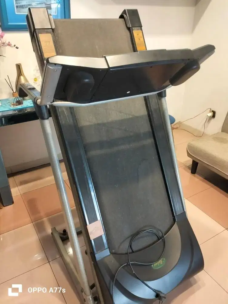 Treadmil Merek Relent
