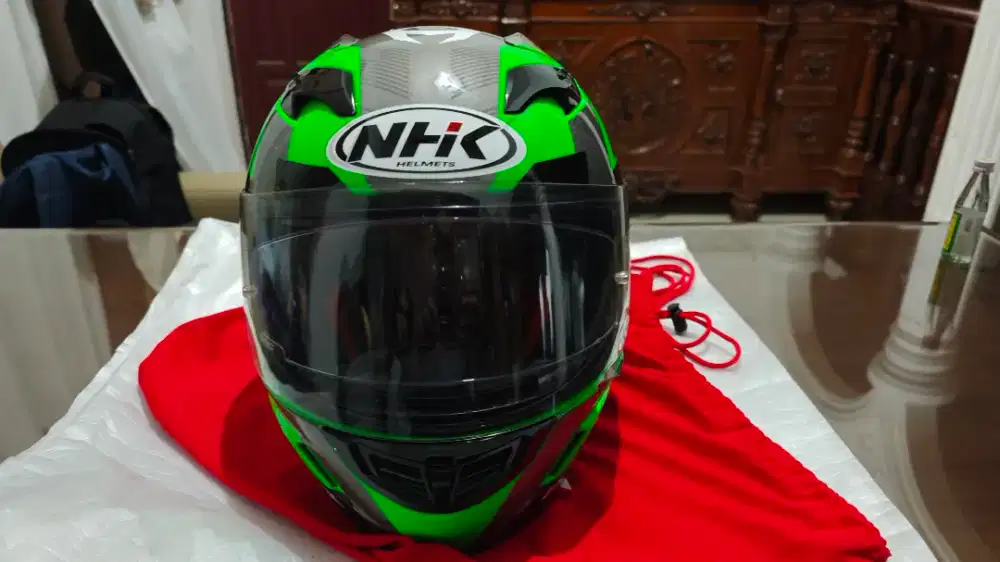 Helm Fullface NHK GP 1000 series