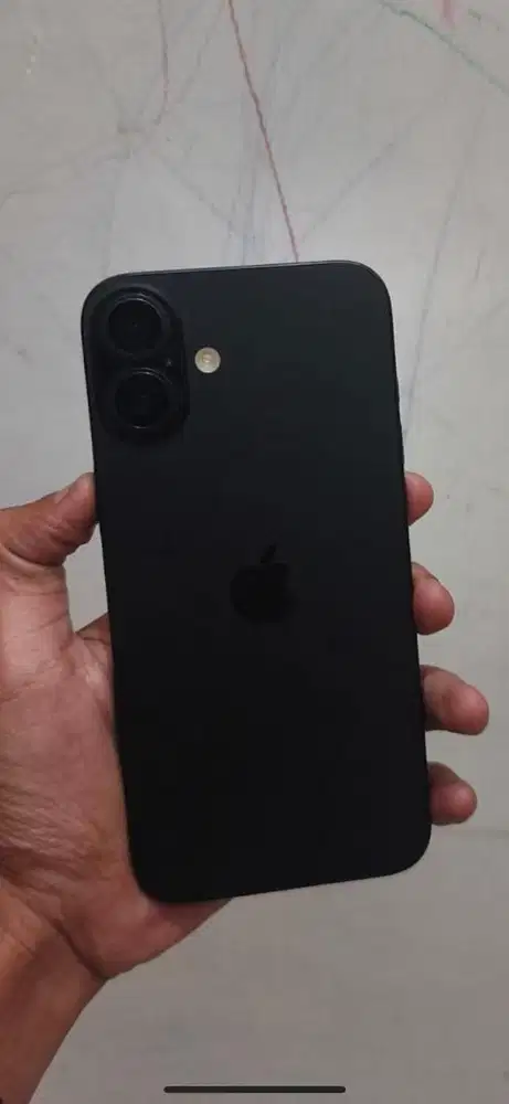 iPhone 16 plus 128gb inter