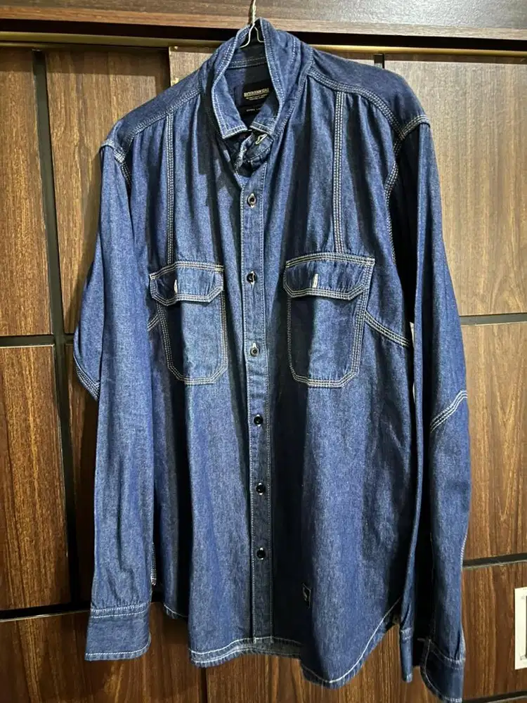 Kemeja jeans size XL