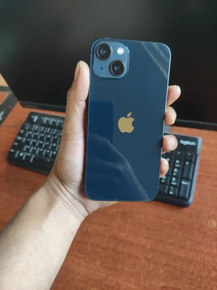 Iphone 13 midnight 128 nominus