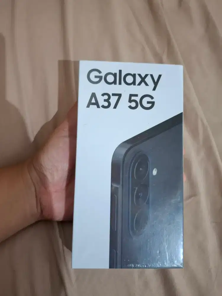samsung a37 5G 8/128GB muraah