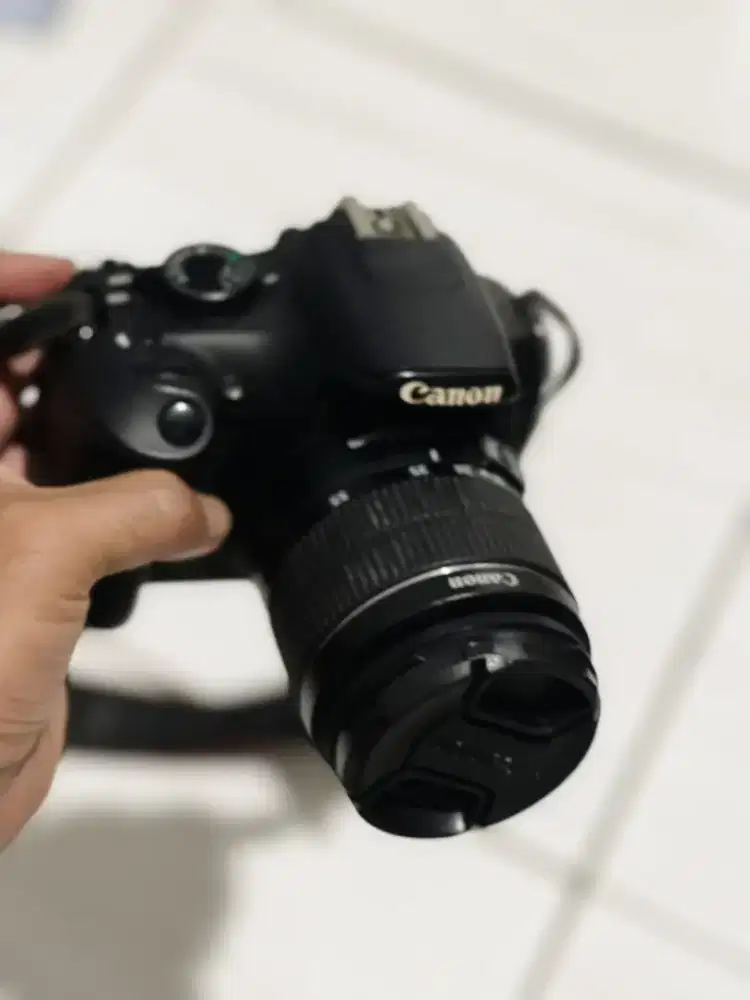 Canon eos 1200d