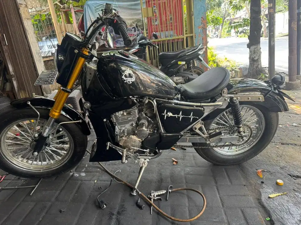 Scorpio bobber 225 cv full crom